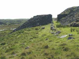 photo: bridge abutments and tip